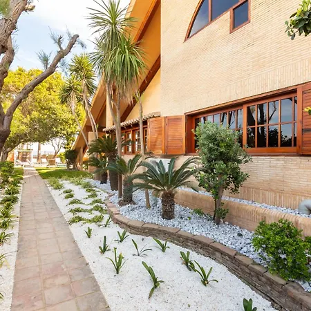 Dolce - Only Adults Alojamento de Acomodação e Pequeno-almoço Playa Pobla de Farnals